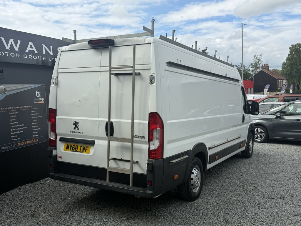 Peugeot Boxer Panel Van 2.0 Bluehdi 435 Professional 201868 MV68TWF White #6