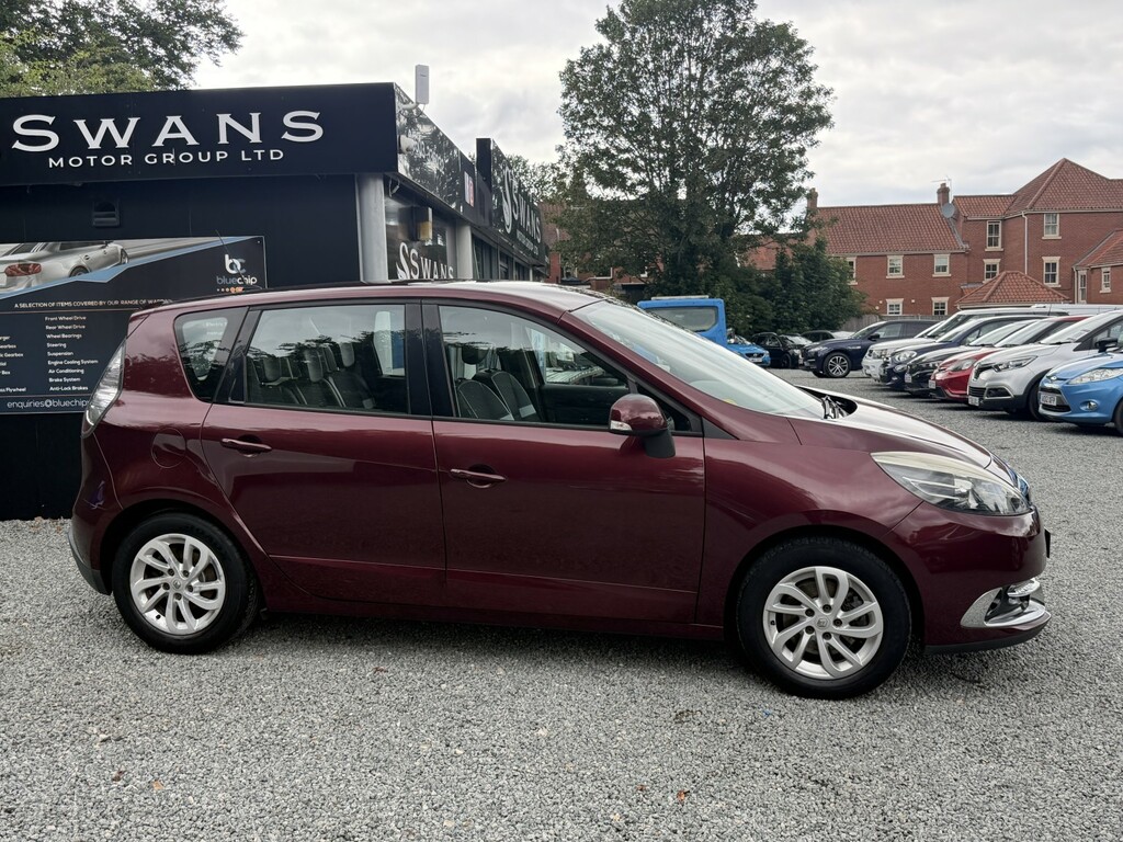 Renault Scenic 1.5 Dci Energy Dynamique Tomtom Red #4