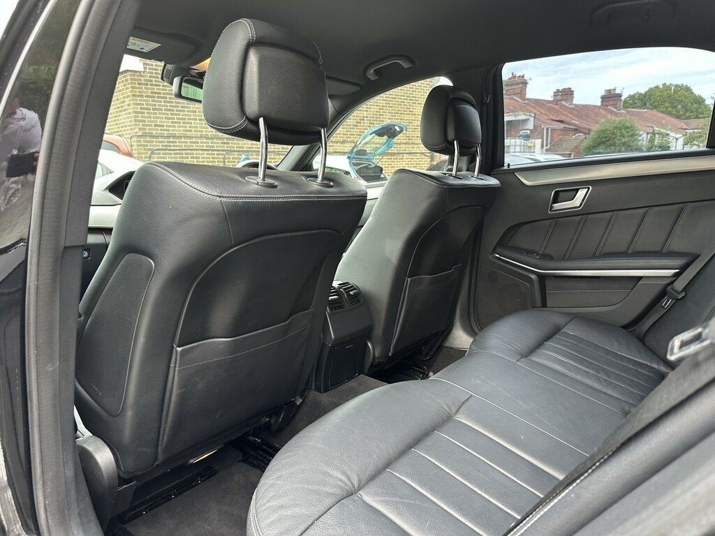 Mercedes-Benz E Class Estate Silver #16