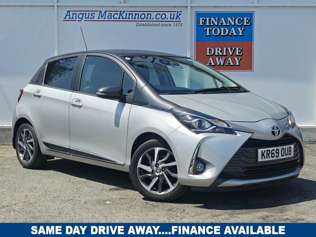 Toyota Yaris 1.5L Y20 Silver