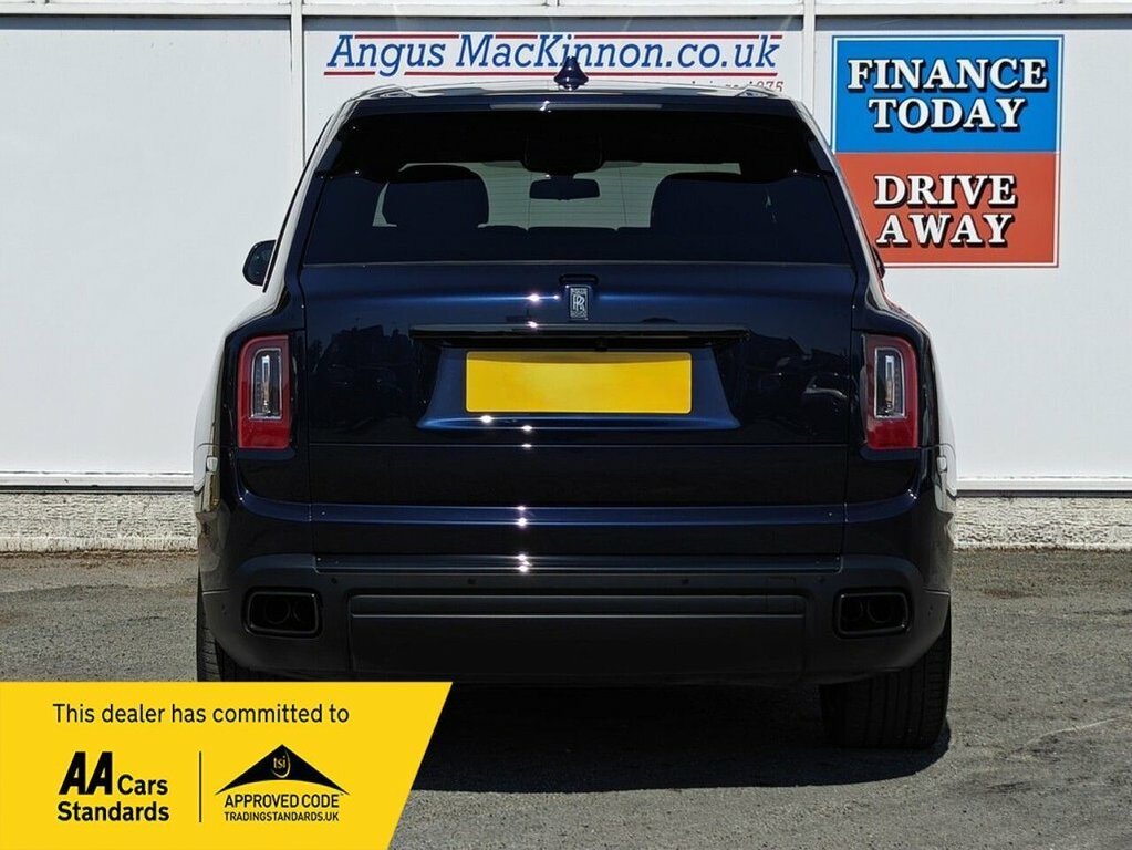 Rolls-Royce Cullinan 6.8L Black Badge  Blue #6