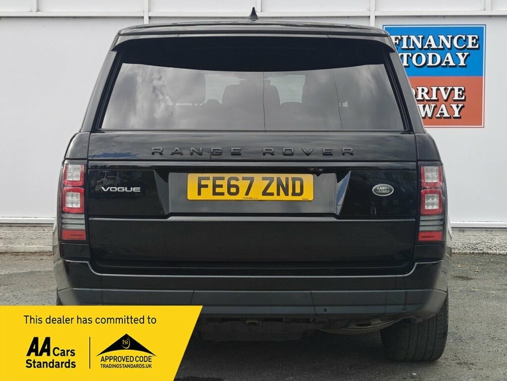 Land Rover Range Rover 3L Vogue Black #6