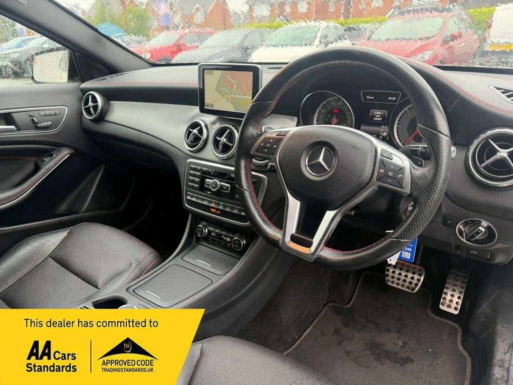 Mercedes-Benz GLA Class 2.1L Amg Line GD65DKA White #2