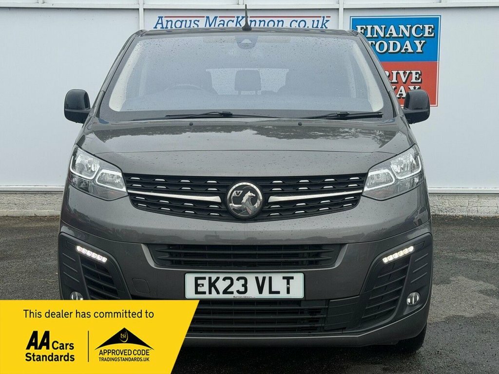 Vauxhall Vivaro Mpv EK23VLT Grey #3