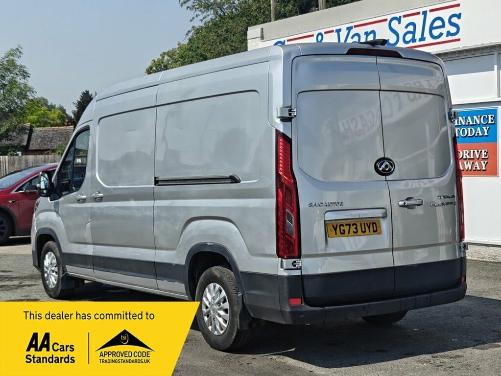 Maxus Deliver 9 2L Lux Silver #5