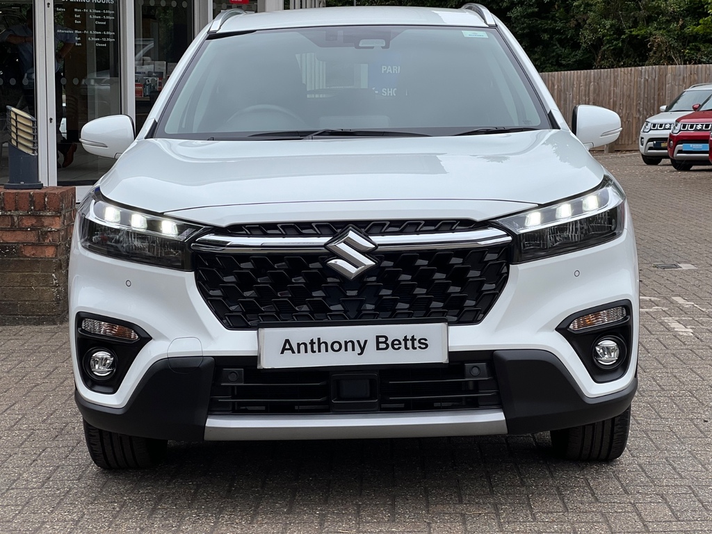 Suzuki S Cross 1.5 Hybrid Motion Ags White