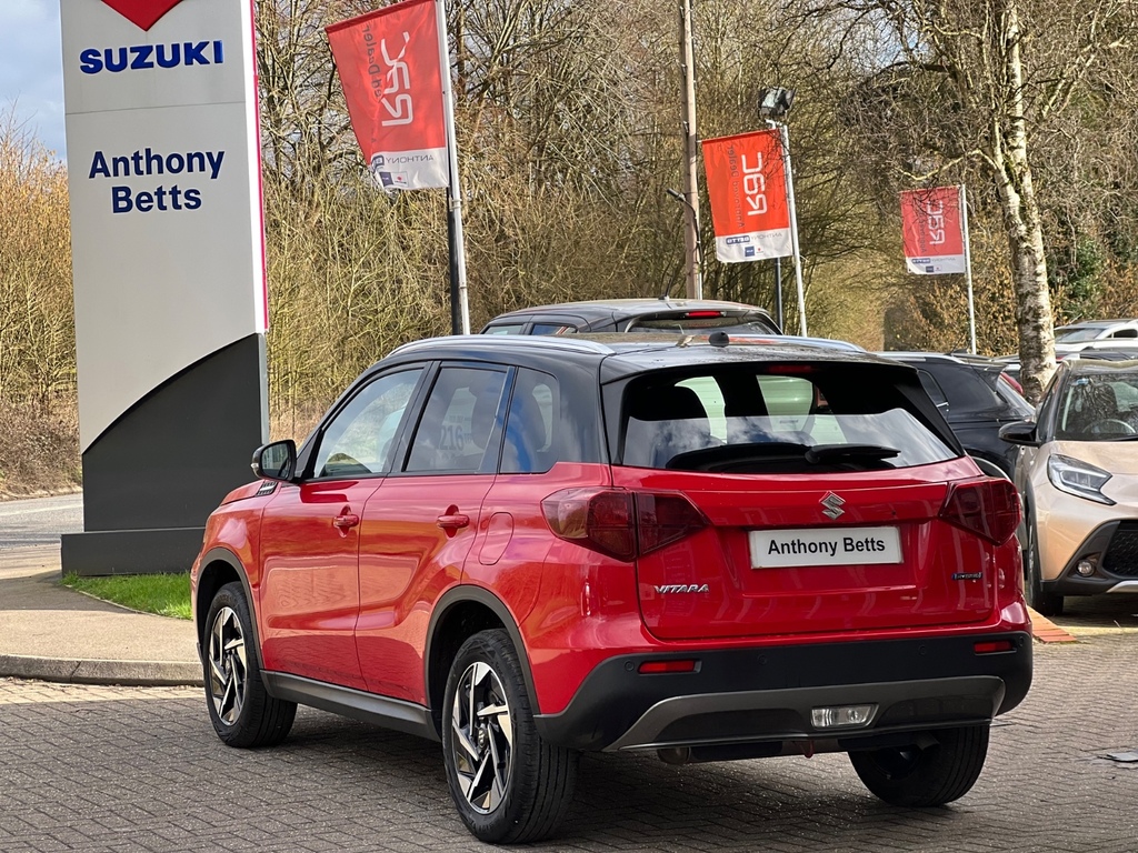 Suzuki Vitara 1.5 Hybrid Ultra Allgrip Ags KT74BXL Red #6