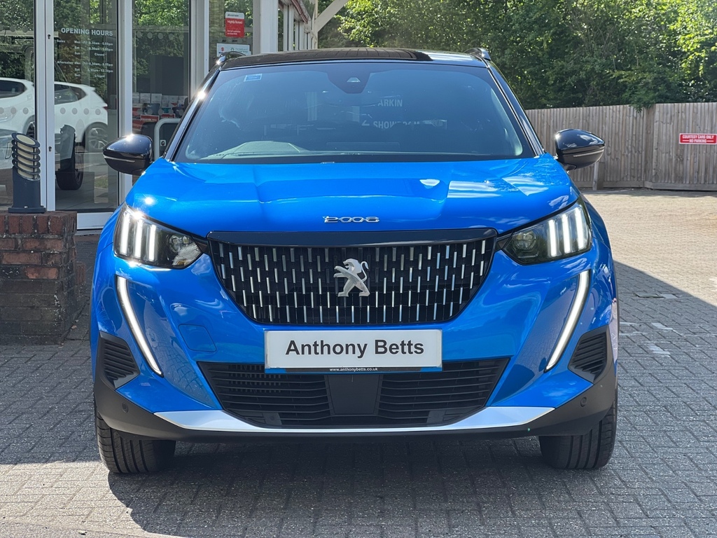 Peugeot 2008 1.2 Puretech 130 Gt Eat8 Blue