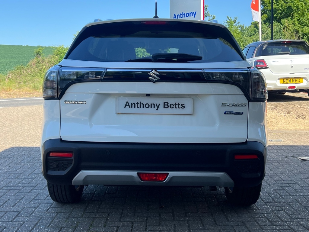 Suzuki S Cross 1.4 Boosterjet 48V Hybrid Motion KN73AYW White #5