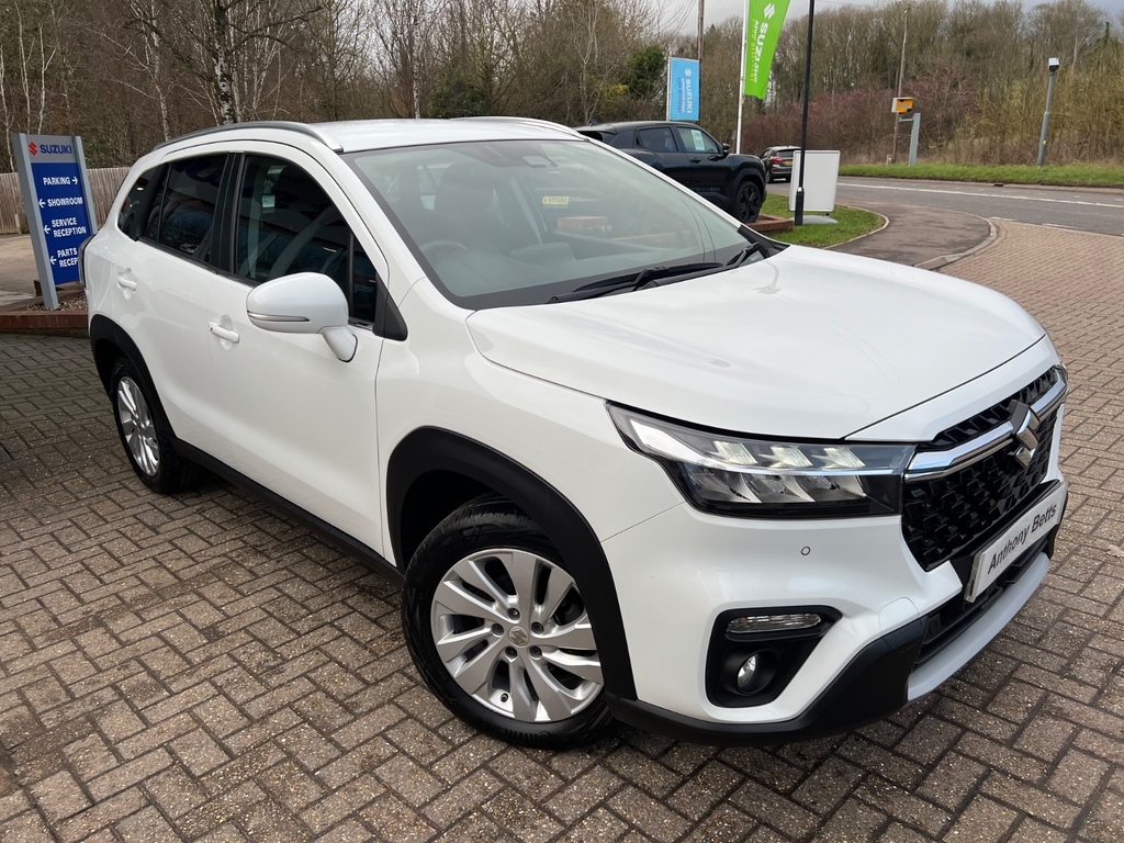 Suzuki S Cross 1.4 Boosterjet 48V Hybrid Motion White #2