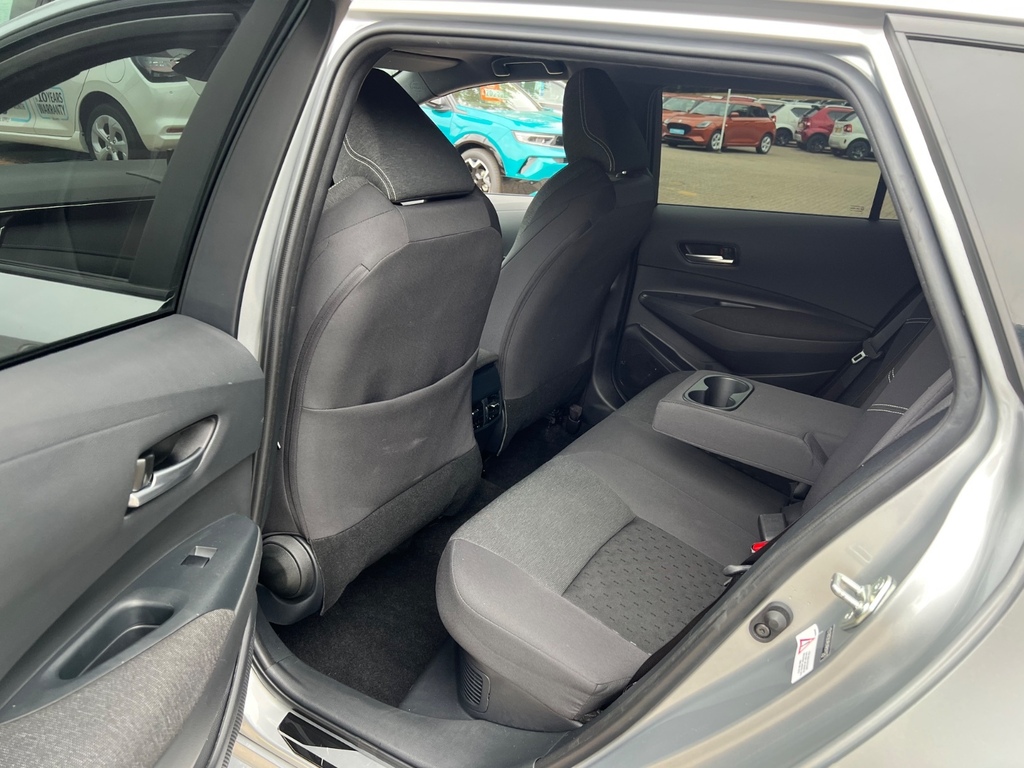 Toyota Corolla 1.8 Hybrid Icon Cvt FX24YSP Silver #6