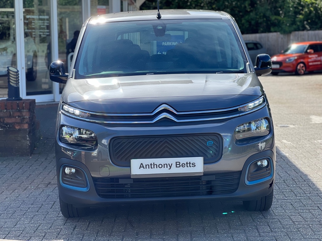 Citroen e-Berlingo 100Kw Feel XL 50Kwh 7 Seat Grey #2