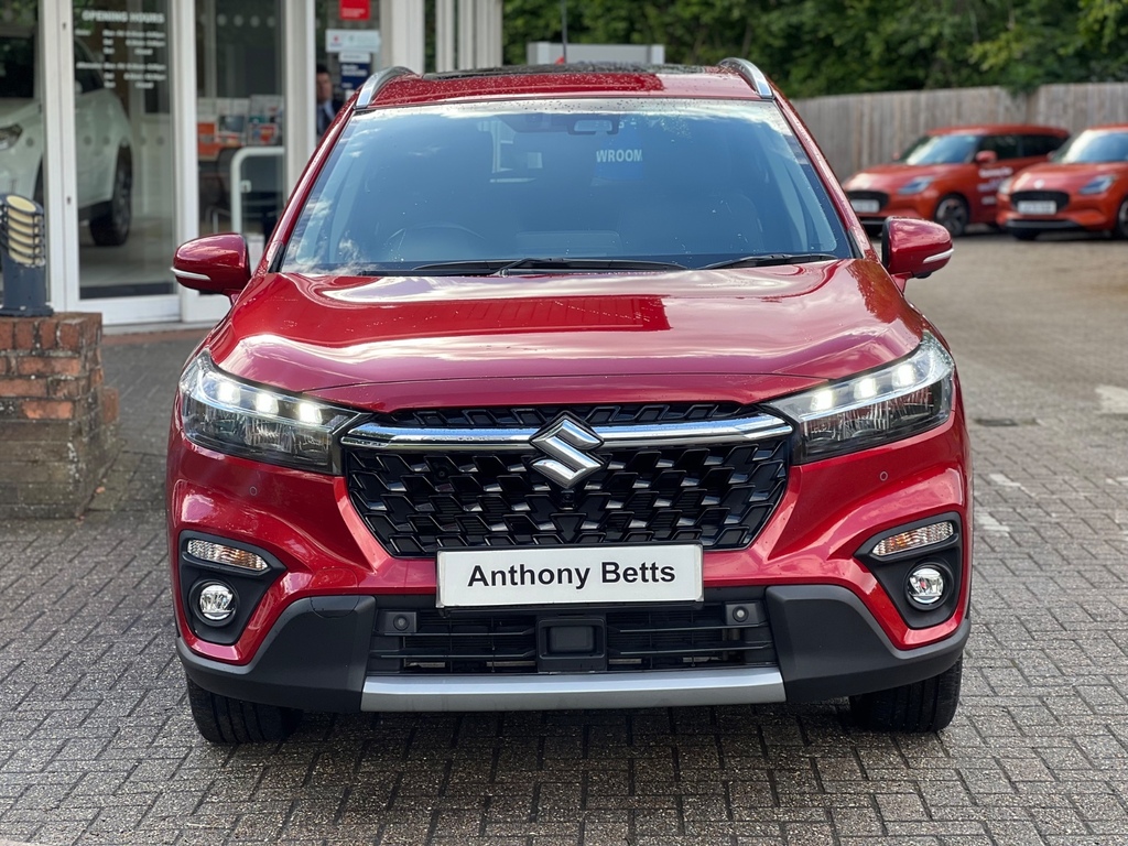 Suzuki S Cross 1.4 Boosterjet 48V Hybrid Ultra Allgrip Red