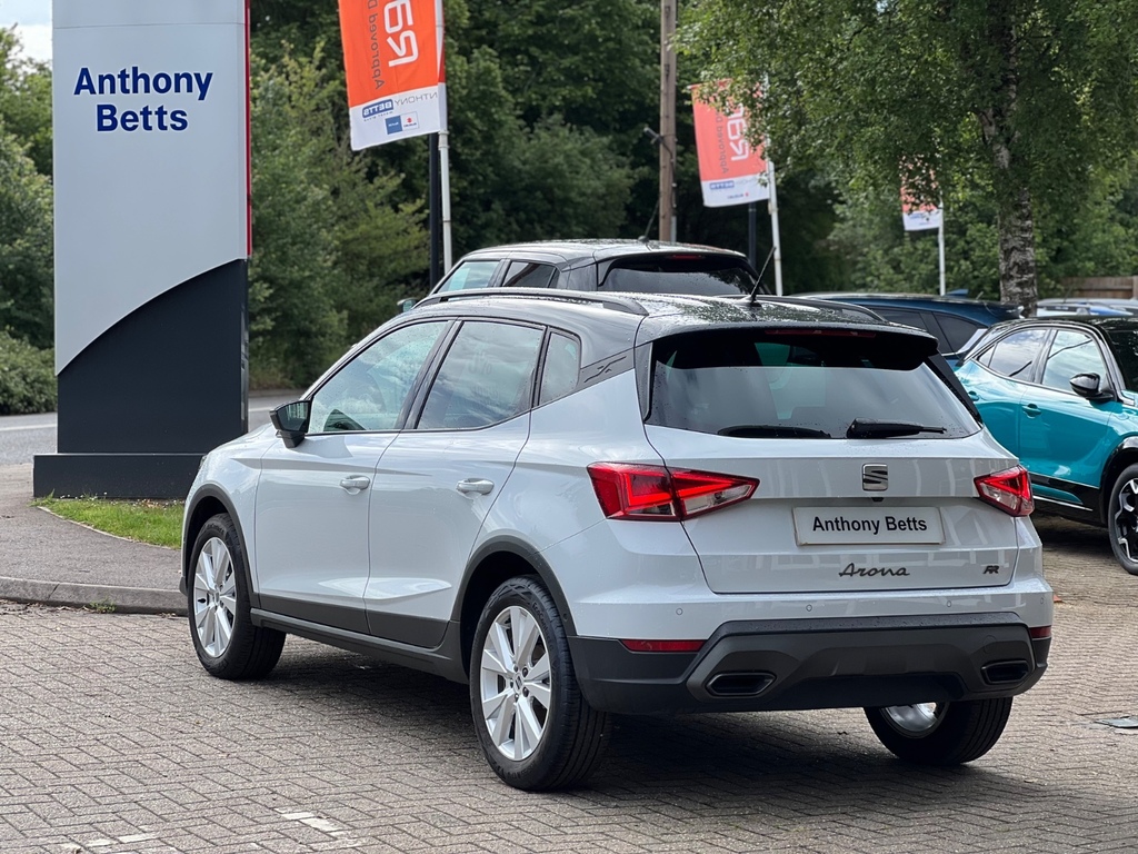 Seat Arona 1.0 Tsi 115 Fr First Edition Dsg MC75UZL White #6