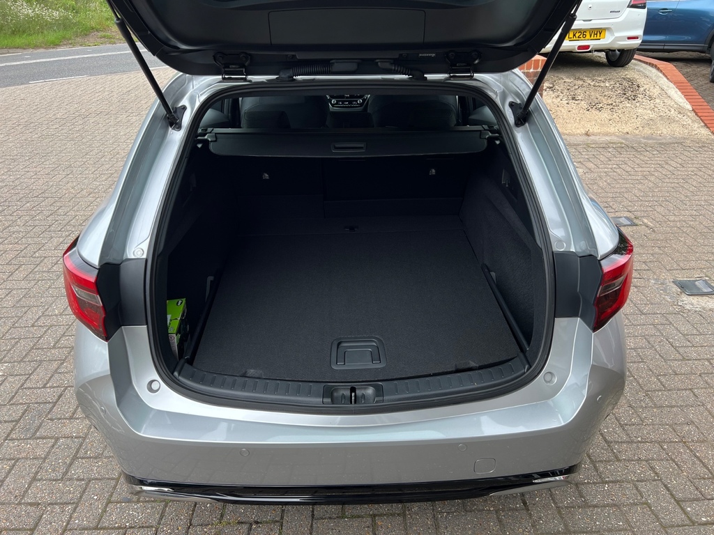 Toyota Corolla 1.8 Hybrid Icon Cvt FY24RWO Silver #4