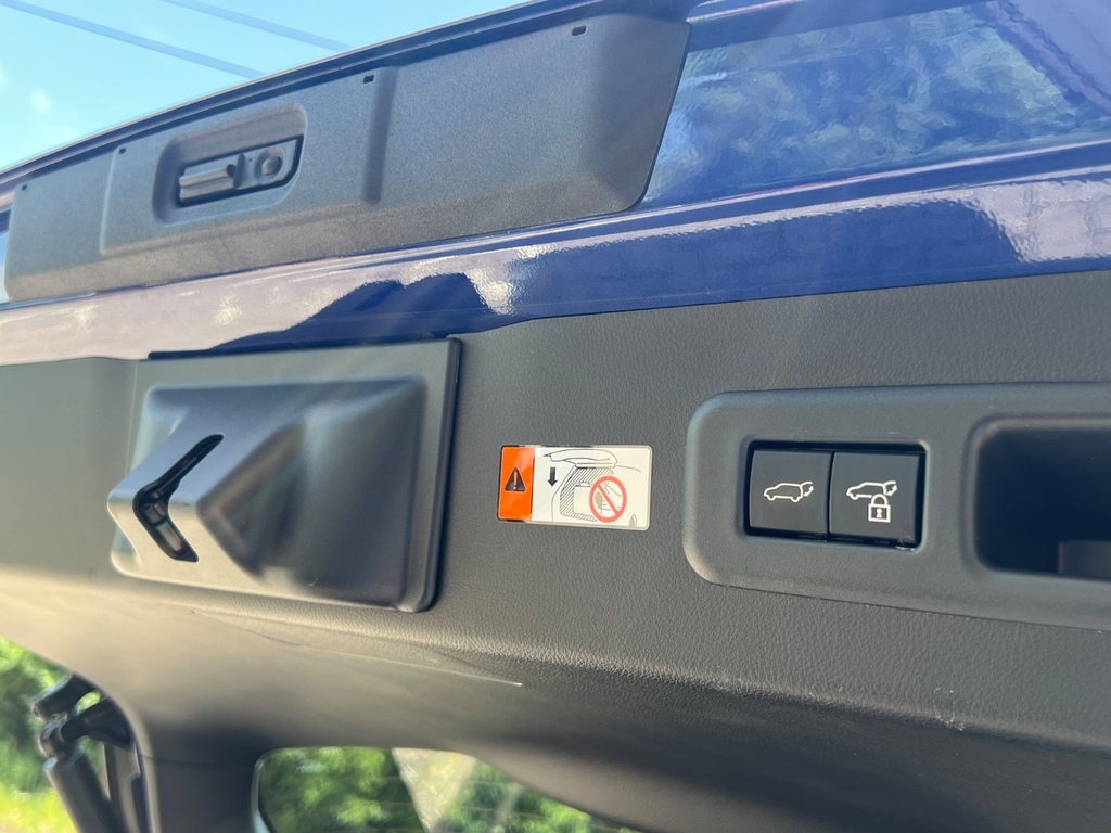 Lexus LBX 1.5 Premium Plus E-cvt BD24TEV Blue #5