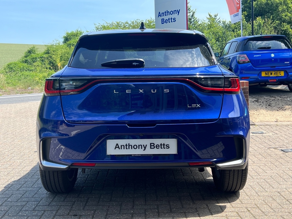 Lexus LBX 1.5 Premium Plus E-cvt BD24TEV Blue #6
