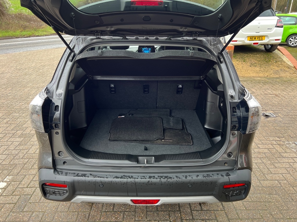 Suzuki S Cross 1.4 Boosterjet 48V Hybrid Motion YK23LRV Grey #4