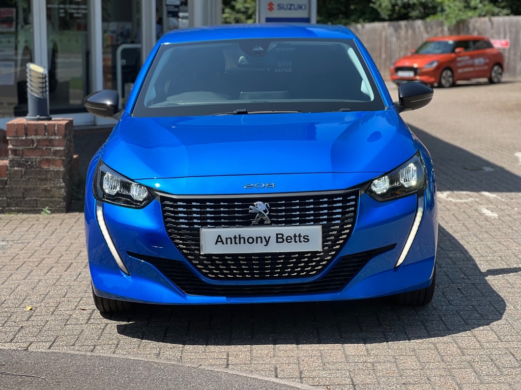 Peugeot 208 1.5 Bluehdi 100 Allure Premium Blue
