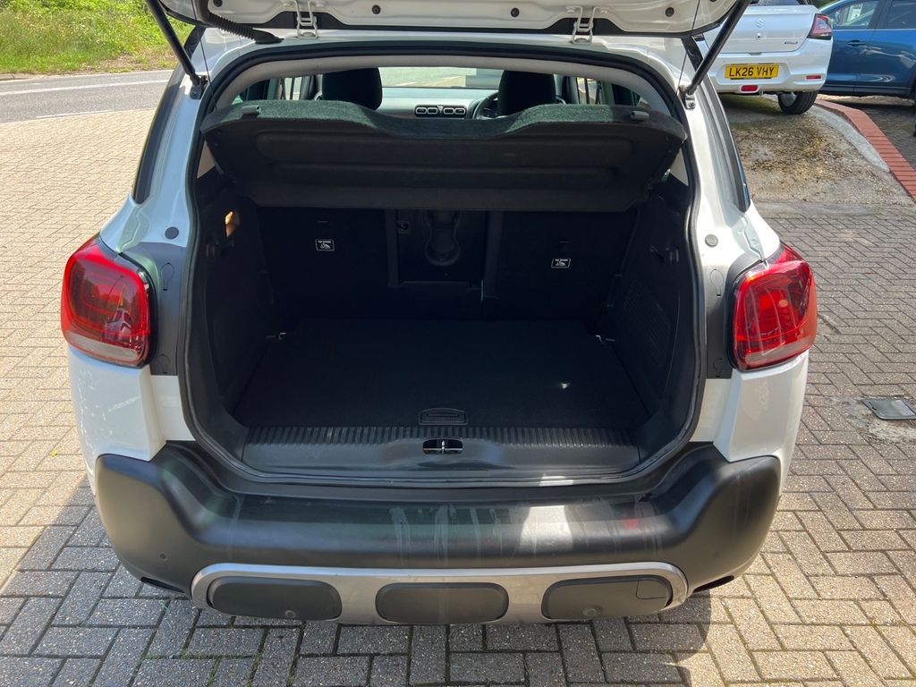 Citroen C3 Aircross 1.2 Puretech 130 Flair White #3