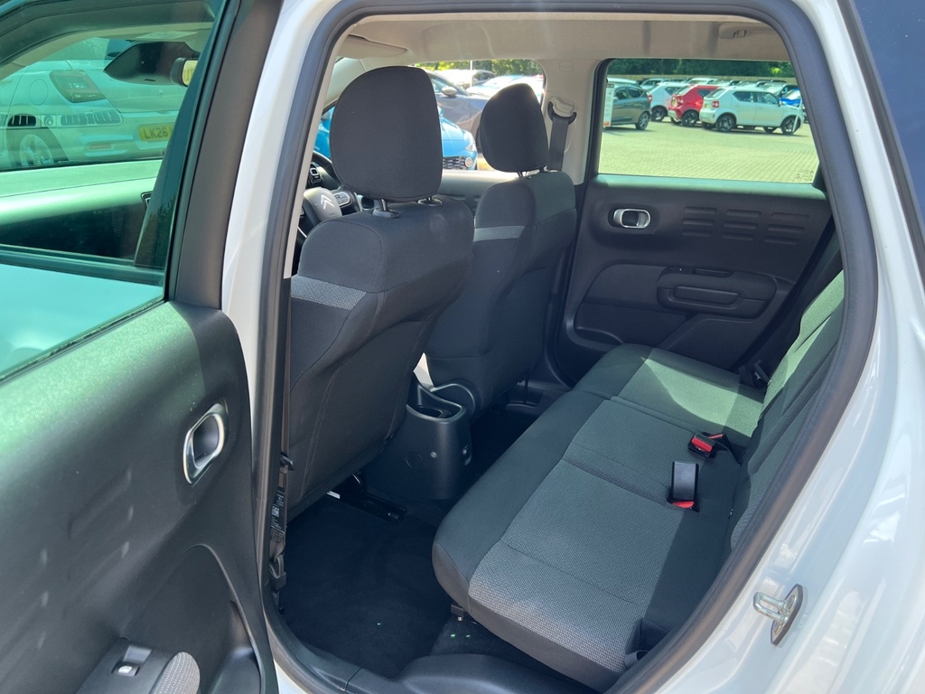 Citroen C3 Aircross 1.2 Puretech 130 Flair White #5