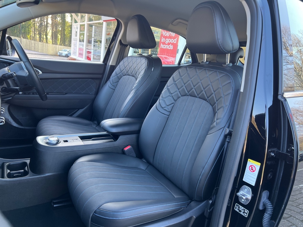 Great Wall  126Kw Pro 63Kwh Red #9