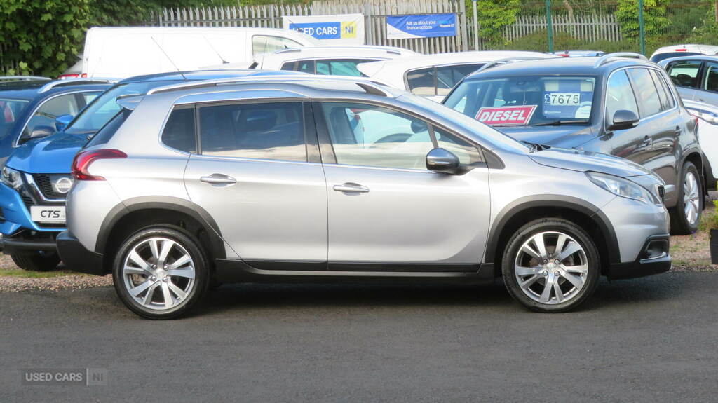 Peugeot 2008 1.6 Bluehdi 100 Allure KY17UUX Grey #4