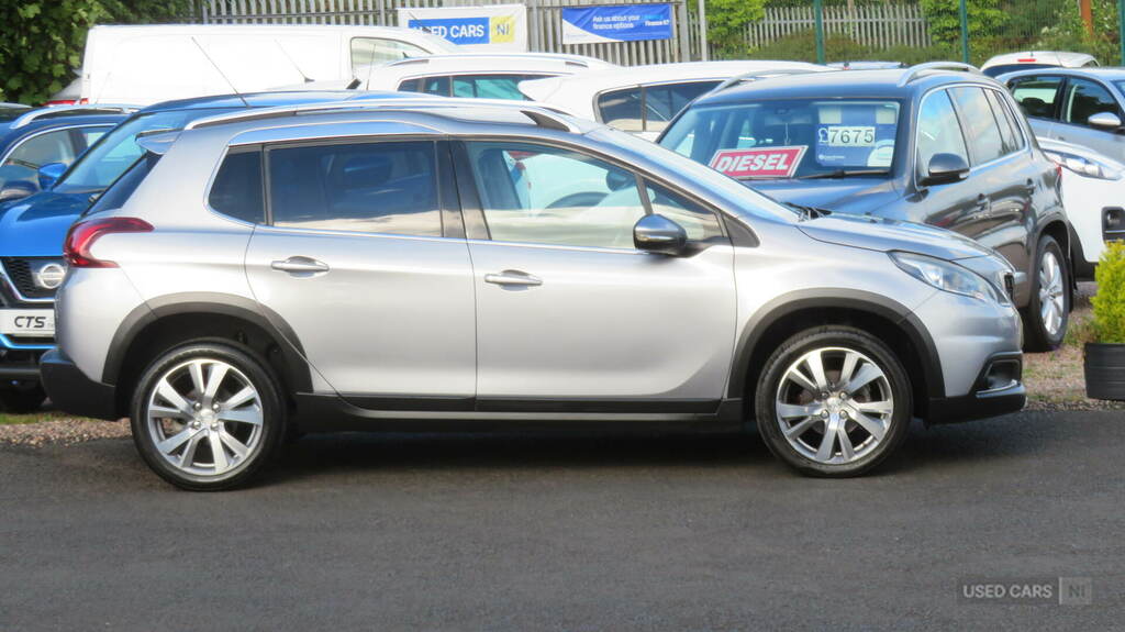 Peugeot 2008 1.6 Bluehdi 100 Allure KY17UUX Grey #3
