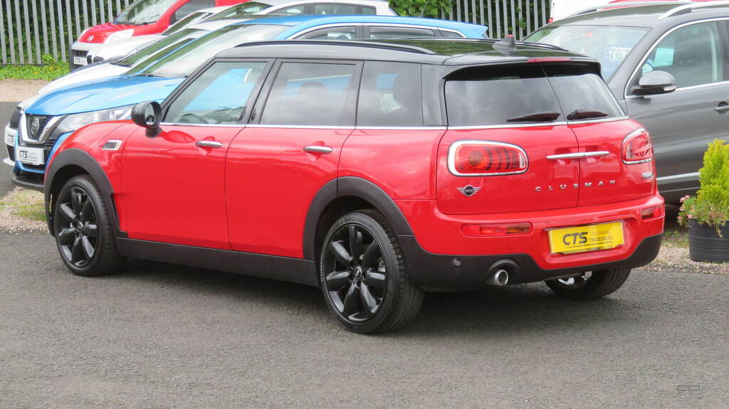 Mini Clubman 2.0 Cooper D 6Dr Red #6