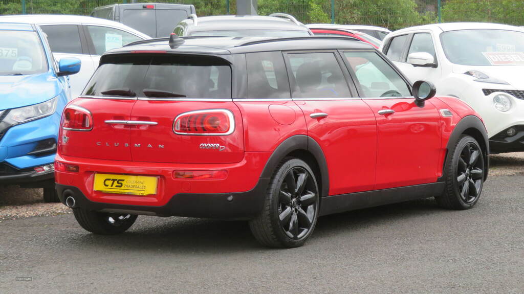Mini Clubman 2.0 Cooper D 6Dr Red #2