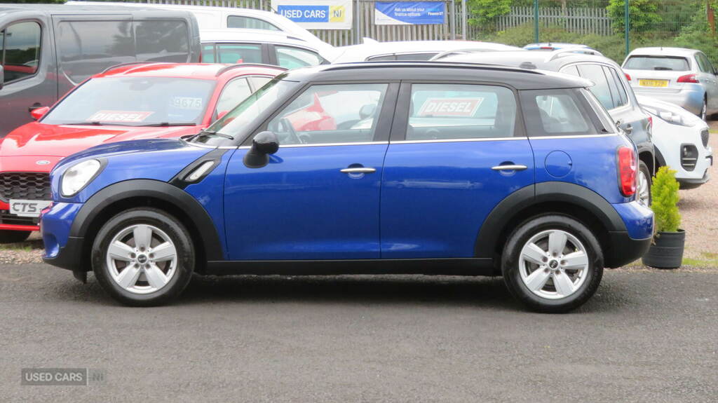 Mini Countryman 1.6 Cooper D YC66WBK Blue #5