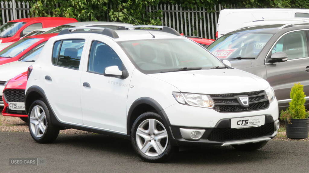 Dacia Sandero Stepway 1.5 Dci Ambiance White