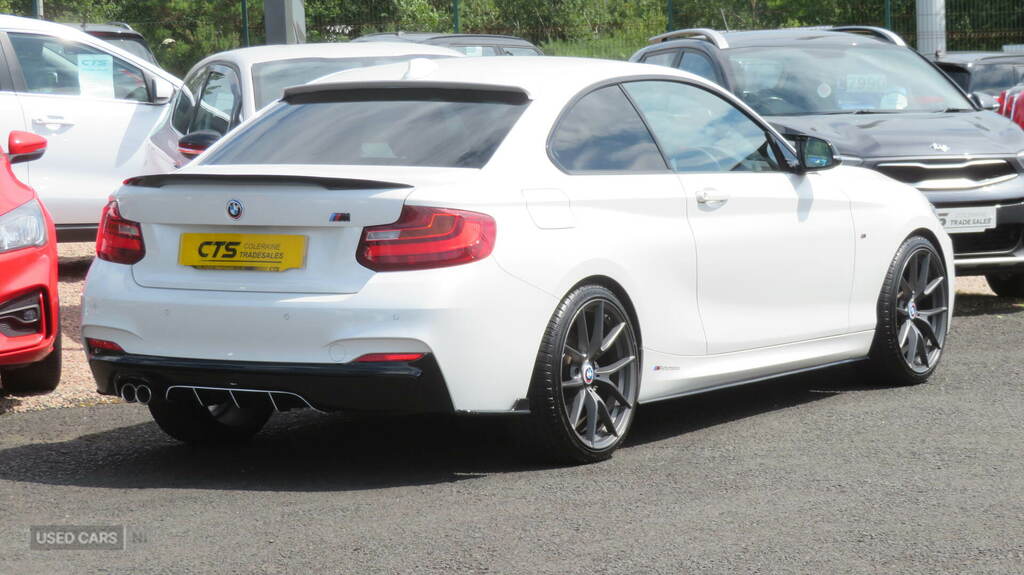 BMW 2 Series 220D 190 M Sport White #3