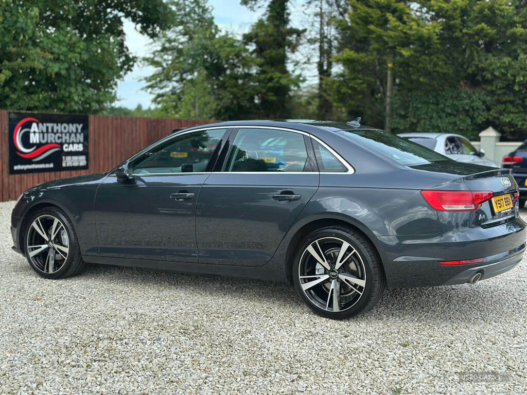 Audi A4 2.0 Tdi Ultra Se Grey #3