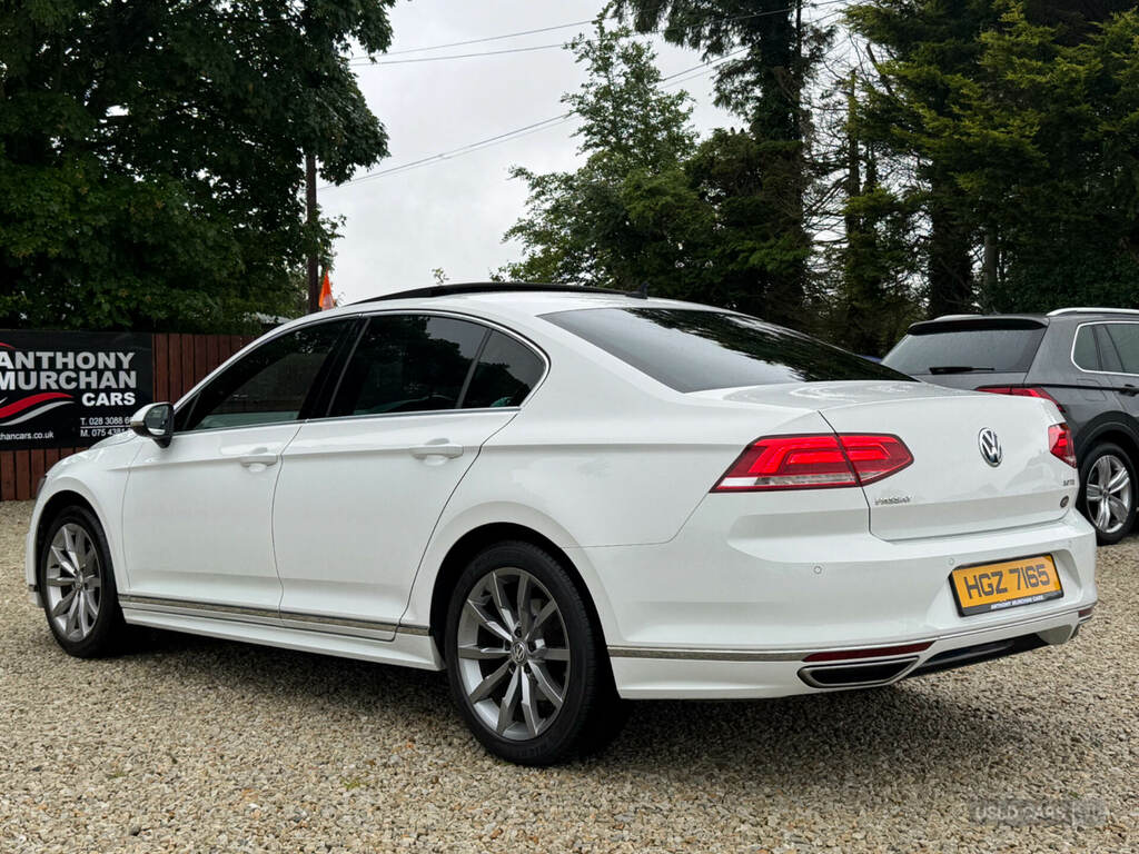 Volkswagen Passat 2.0 Tdi Scr 190 R-line Panoramic Roof White #3