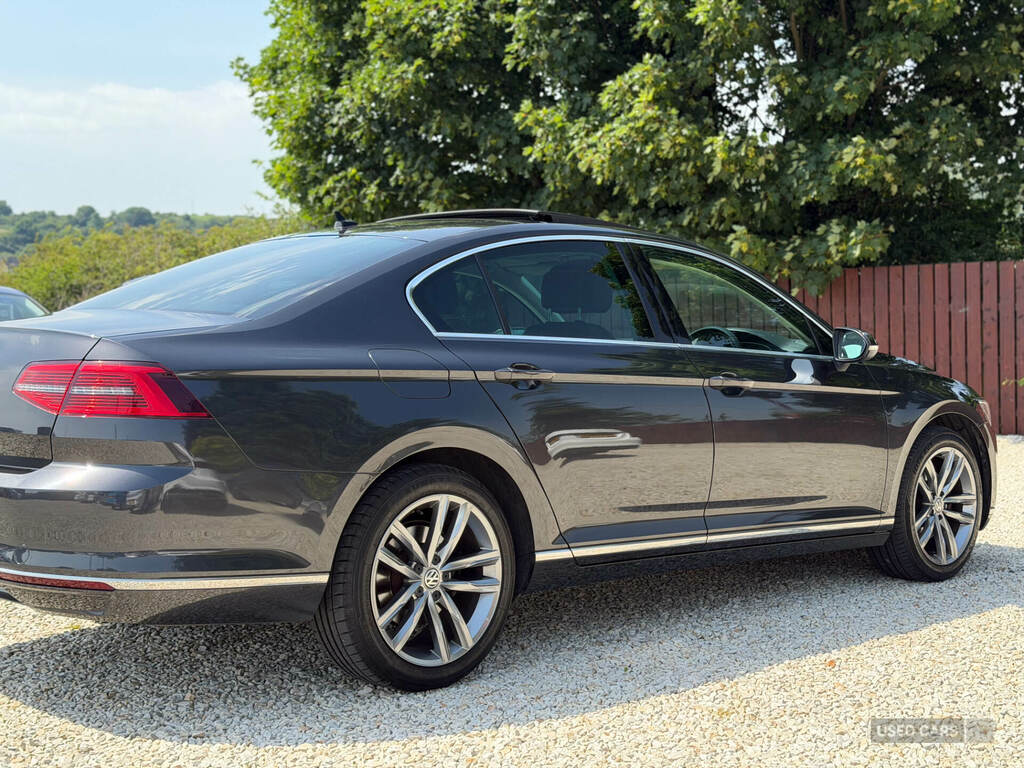 Volkswagen Passat 2.0 Tdi Gt Panoramic Roof Black #7