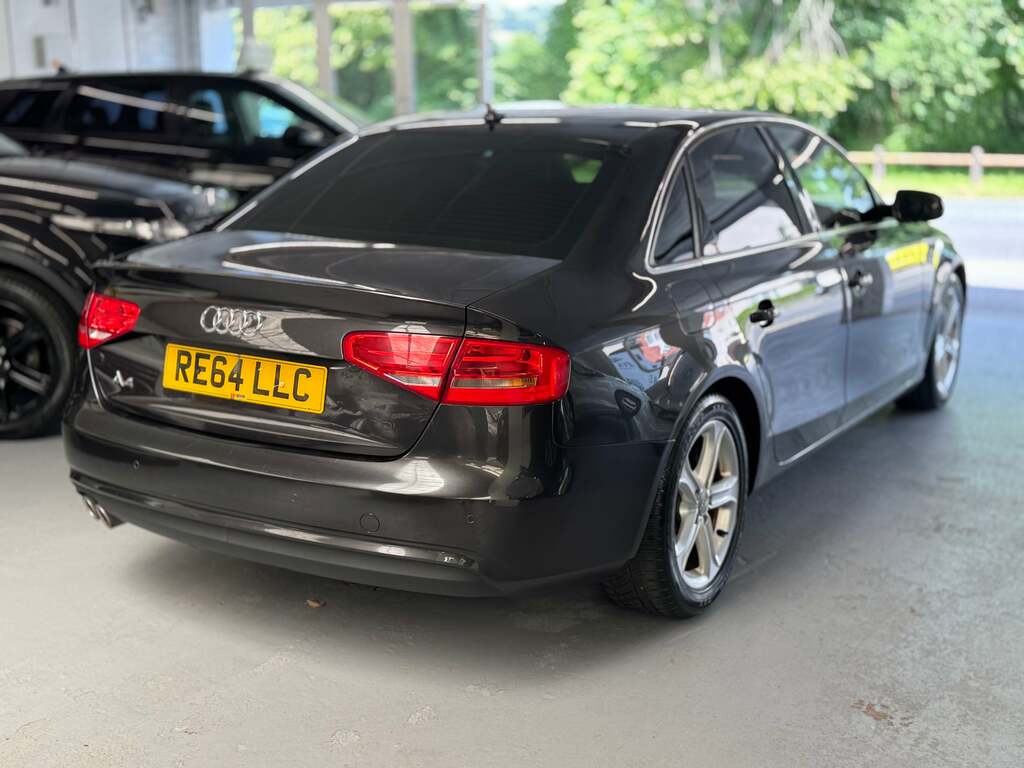Audi A4   #5