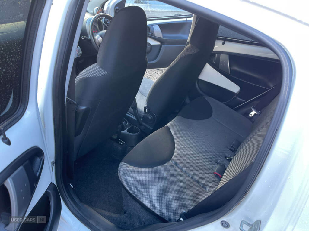 Toyota Aygo 1.0 Vvt-i Fire Multimode E Orange #7