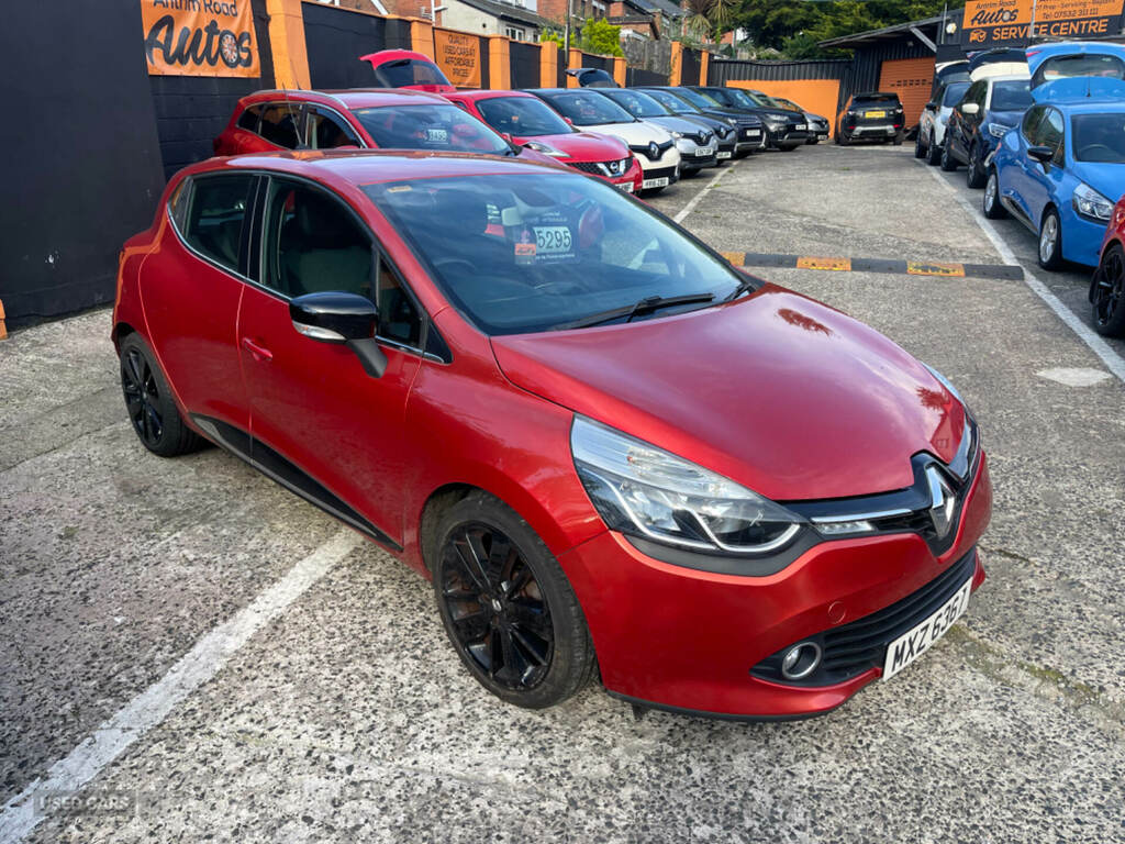 Renault Clio 1.5 Dci 90 Dynamique Red #3