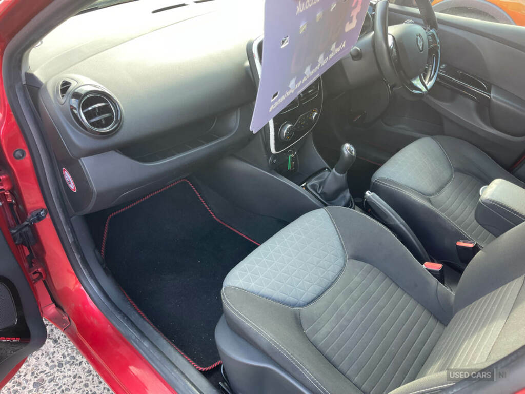 Renault Clio 1.5 Dci 90 Dynamique Red #5