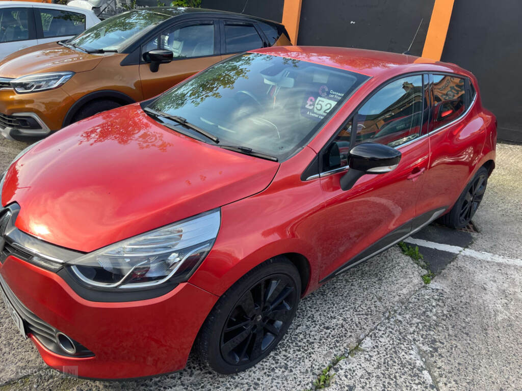 Renault Clio 1.5 Dci 90 Dynamique Red #4