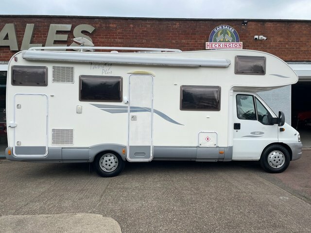 Fiat Plus 640 FJ56CXB White #2