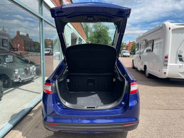 Ford Mondeo 1.5 Tdci Econetic Zetec Hatchback Manua Blue #6