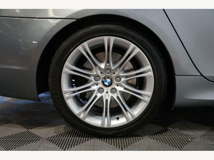 BMW 5 Series 4.8 550I V8 M Sport Touring Euro 4 Silver #4