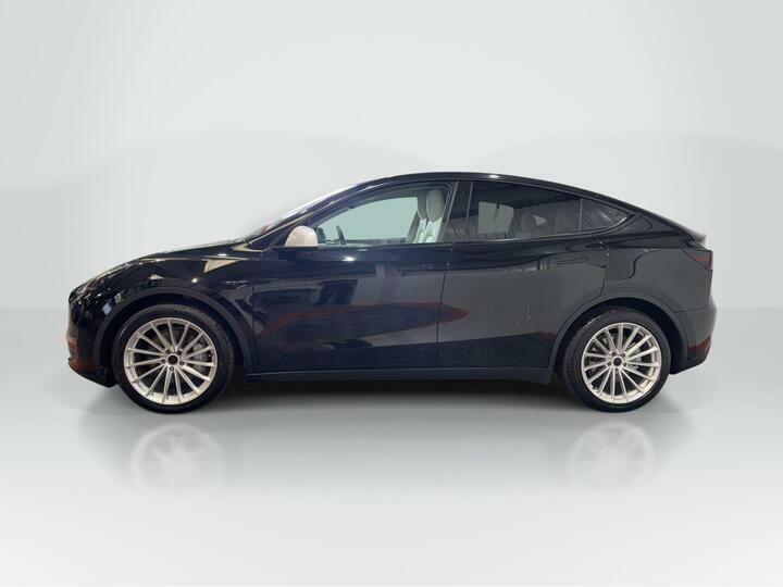 Tesla Model Y Dual Motor Long Range 4Wde Black