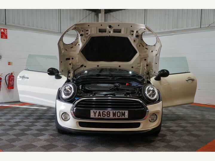 Mini Hatch 1.5 Cooper Classic Euro 6 Ss YA68WOM White #6