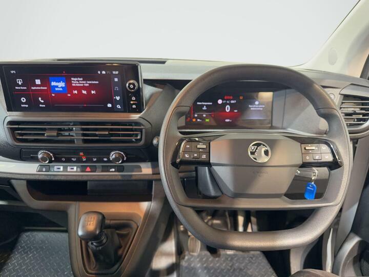 Vauxhall Vivaro Pro Black #52