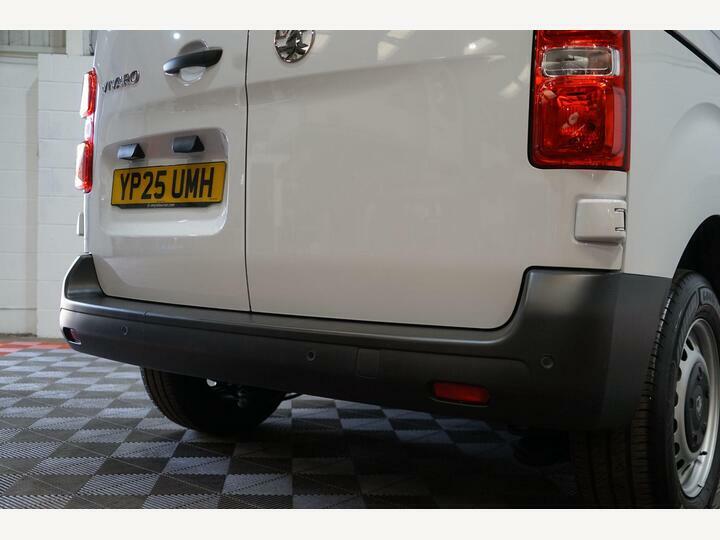 Vauxhall Vivaro Pro Black #24