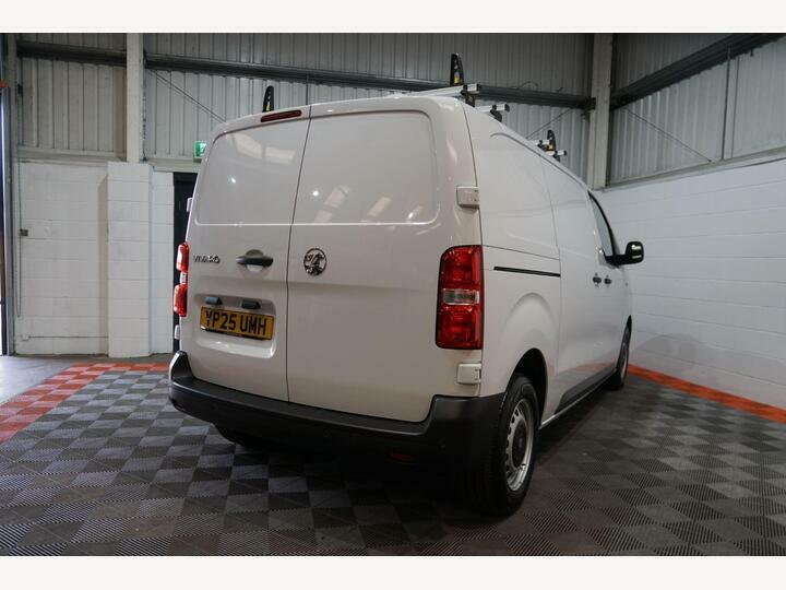 Vauxhall Vivaro Pro Black #26