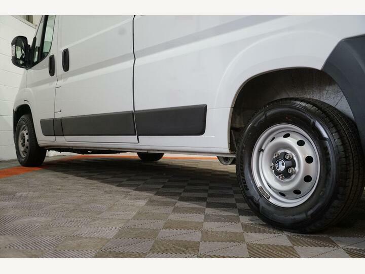 Vauxhall Movano Prime Silver #33